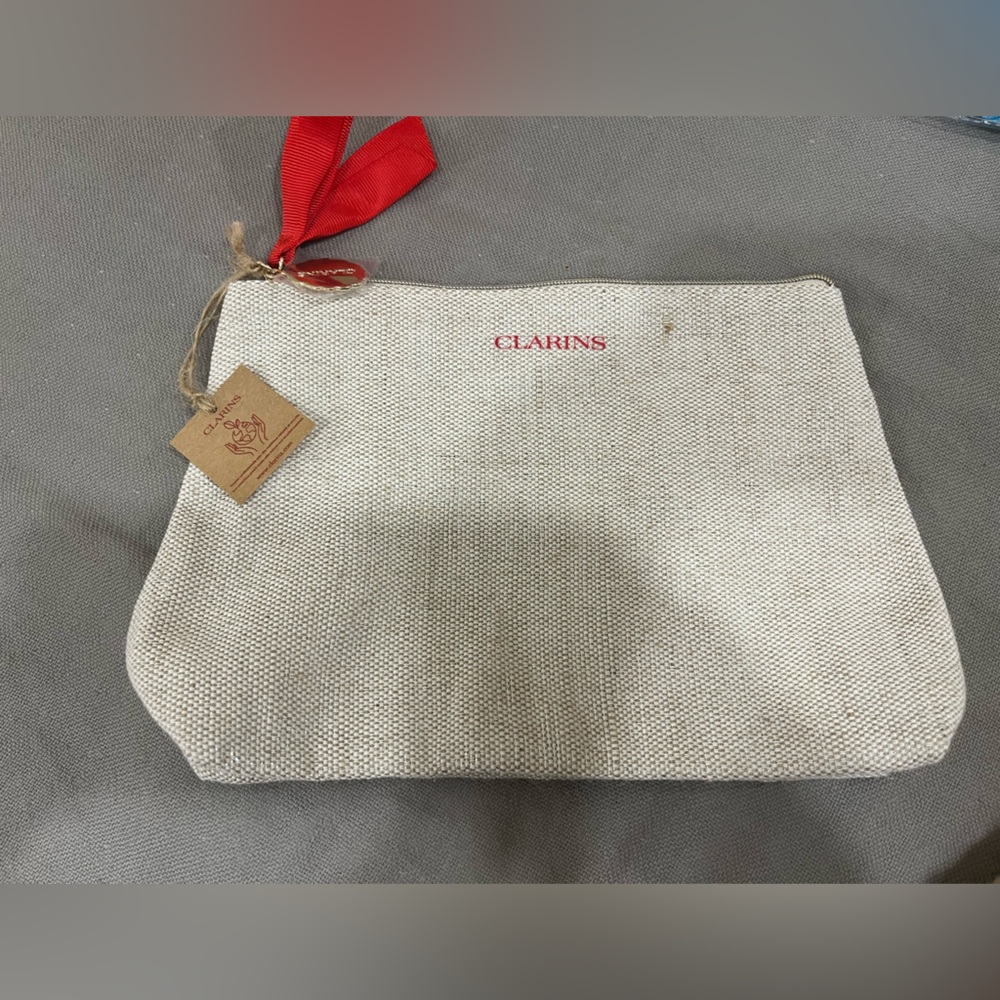 Clarins Makeup Pouch with Gold Lettering - Picture 7 of 11